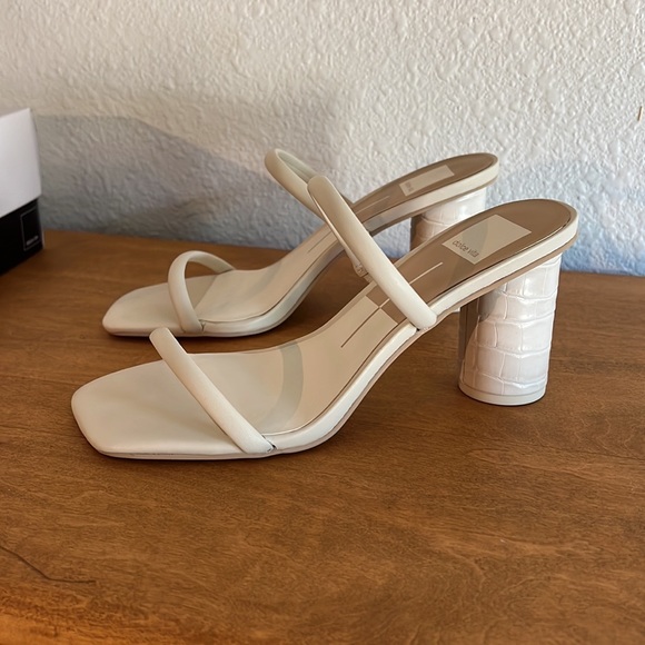 Dolce Vita Ivory Stella Heels - Picture 2 of 7